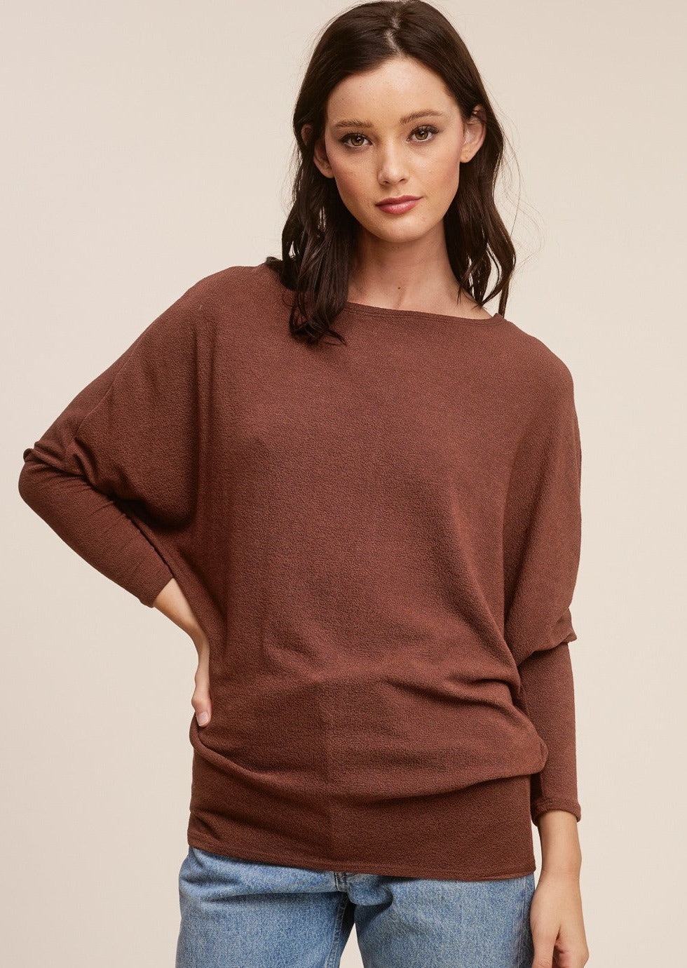 Jolie All Day Slouch Top (Brownie)