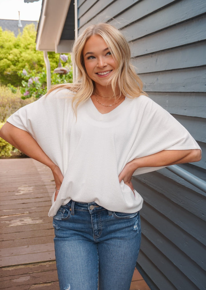 Jolie Slouchy Dolman Tee (Ivory)