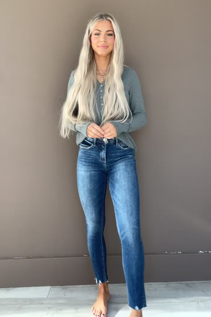 Vervet Raw Hem Skinny Jean