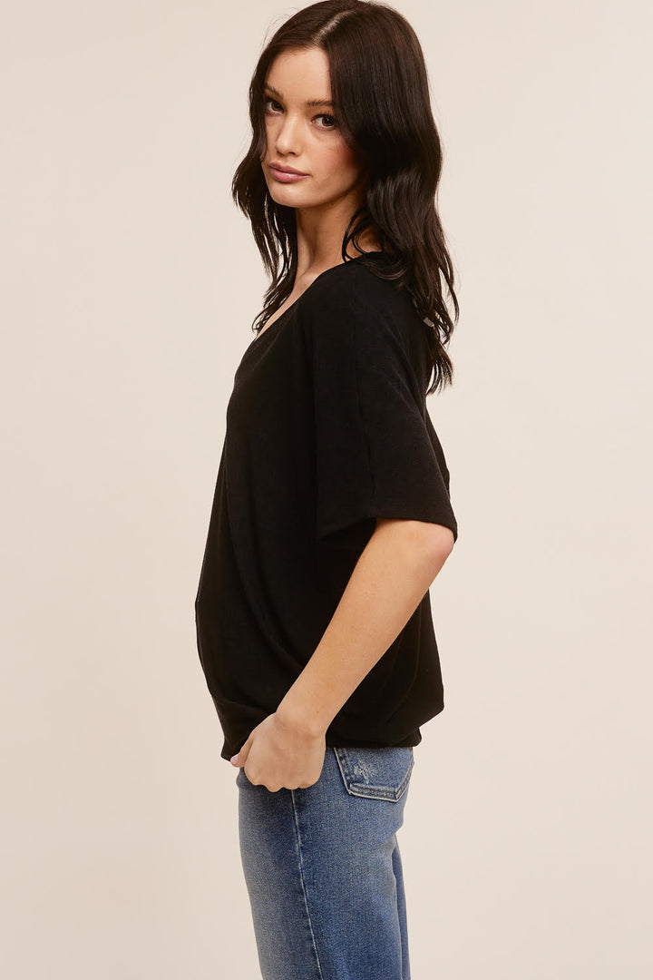 Jolie Slouchy Dolman Tee (Black)