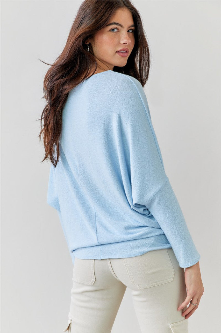 Jolie All Day Slouch Top (Air Blue)