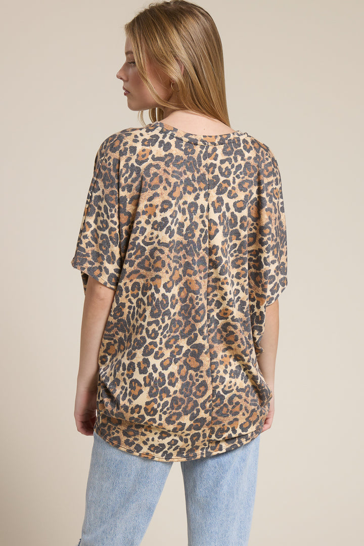Jolie Slouchy Dolman Tee (Camel Leopard)