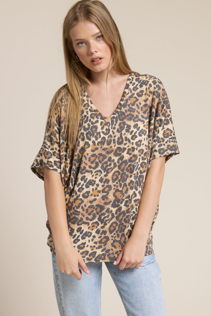 Jolie Slouchy Dolman Tee (Camel Leopard)