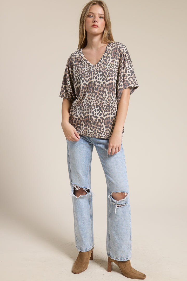 Jolie Slouchy Dolman Tee (Taupe Leopard)