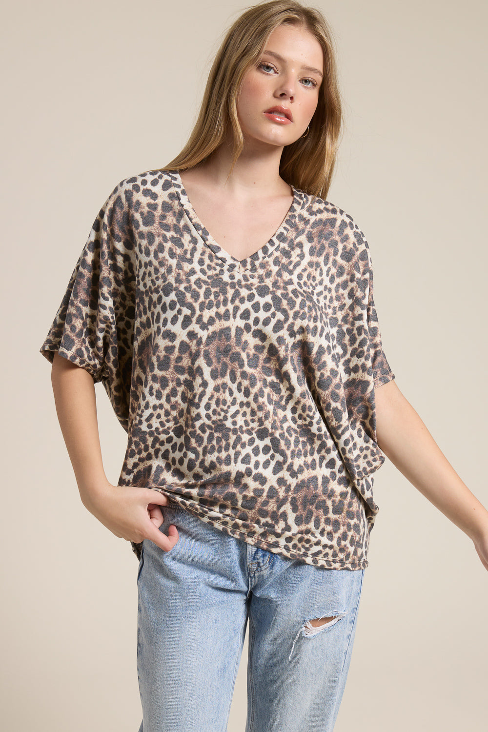 Jolie Slouchy Dolman Tee (Taupe Leopard)