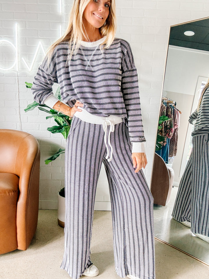 Zen Rib Striped Lounge Set (Black)