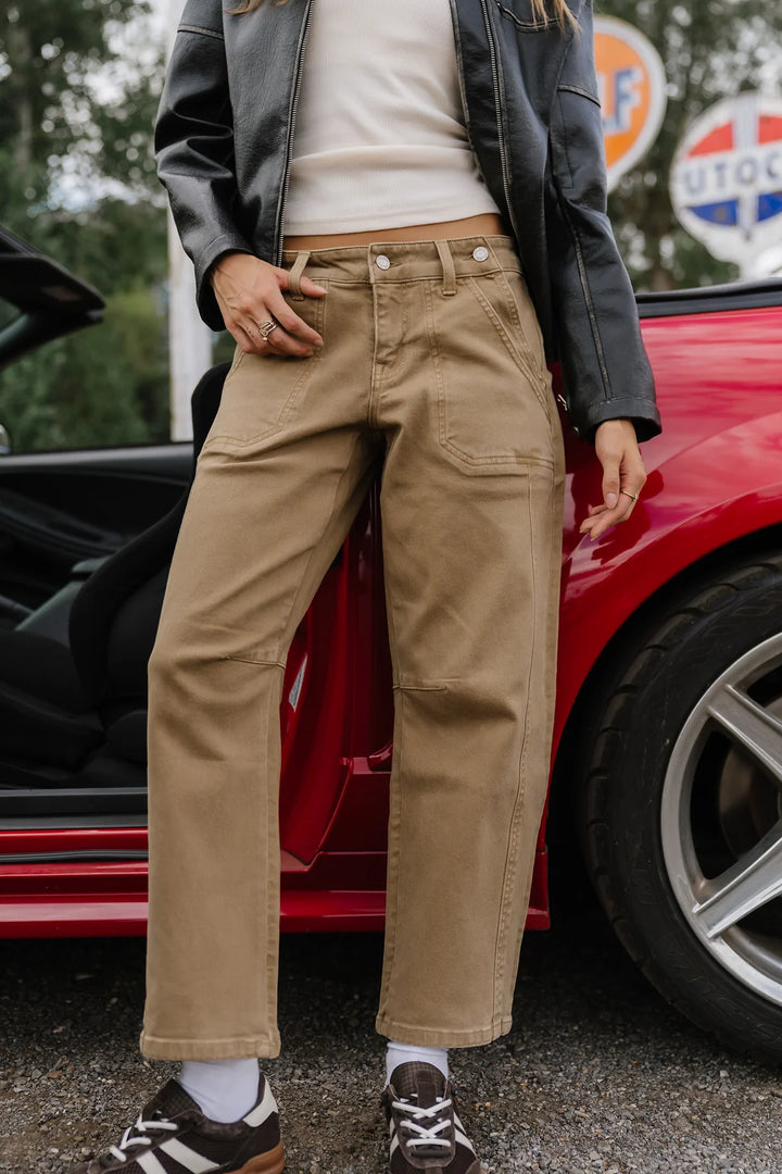 Vervet Low Rise Barrel Leg Jean