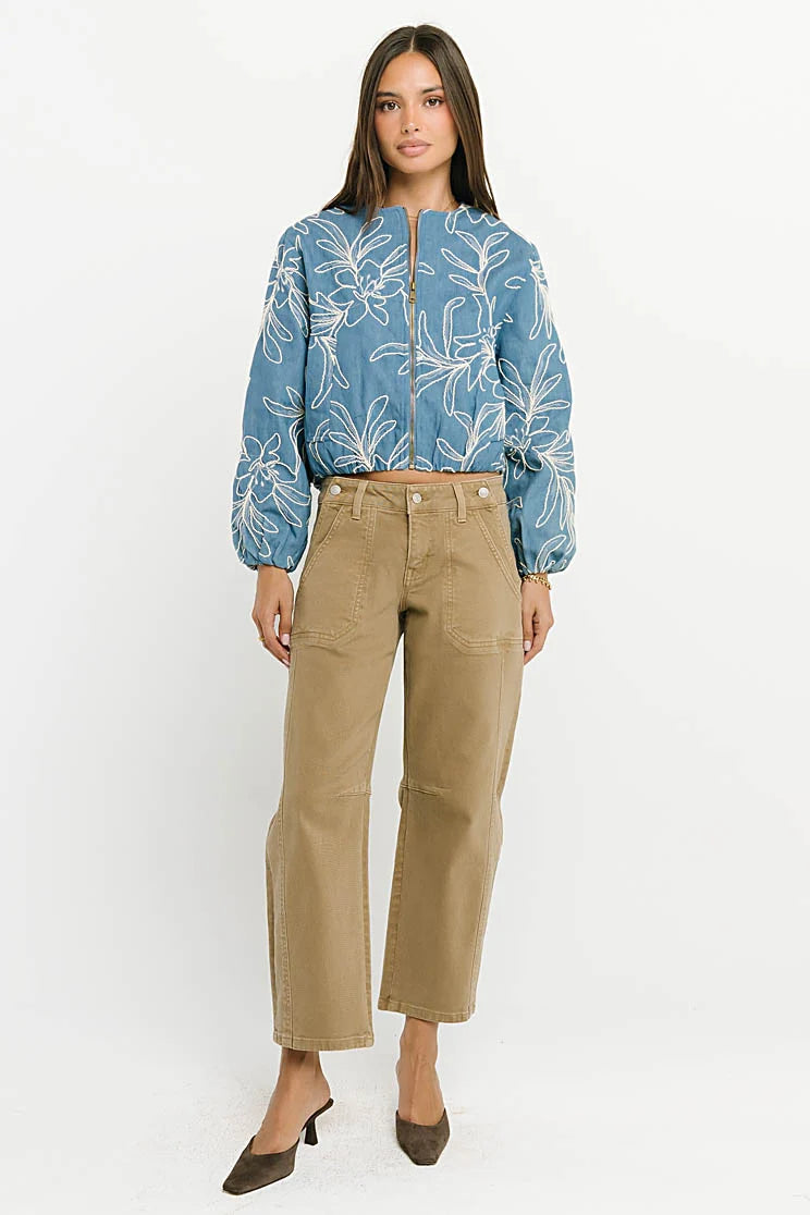 Vervet Low Rise Barrel Leg Jean