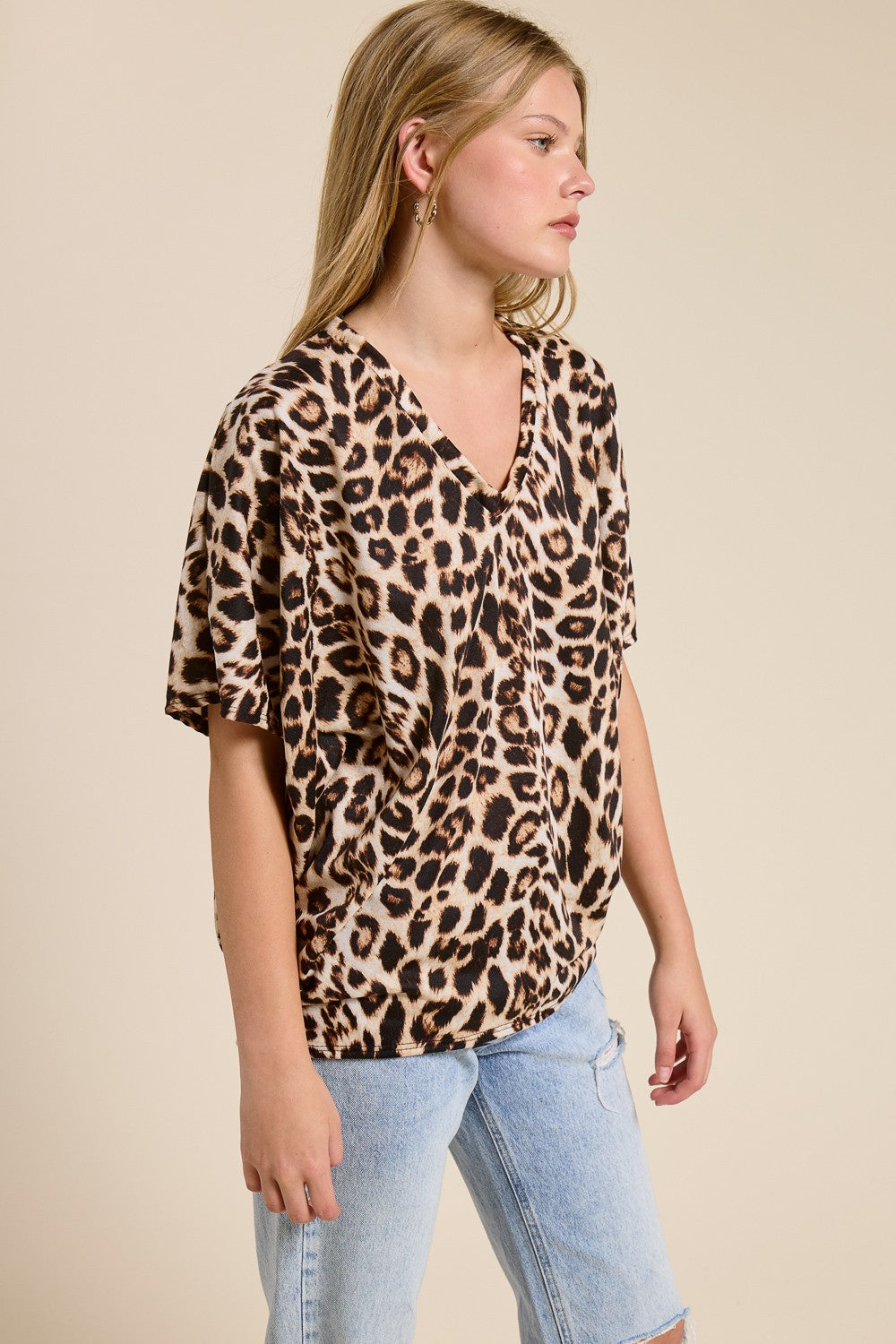Jolie Slouchy Dolman Tee (Leopard)