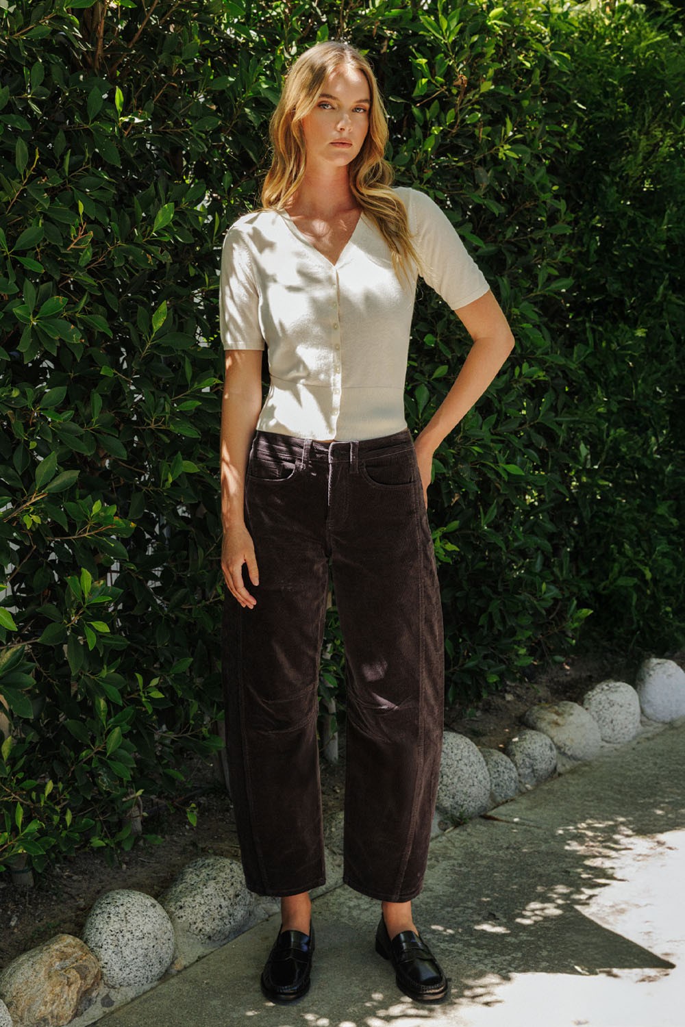 Vervet Corduroy Barrel Leg Jean