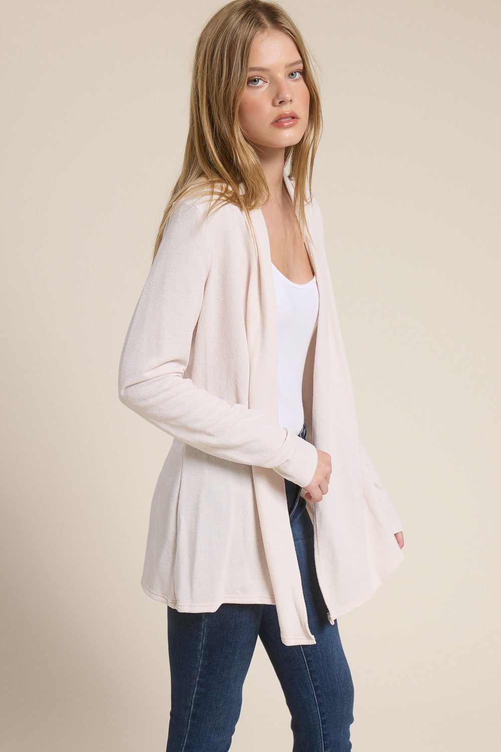 Jolie Light Knit Cardigan (Oat)