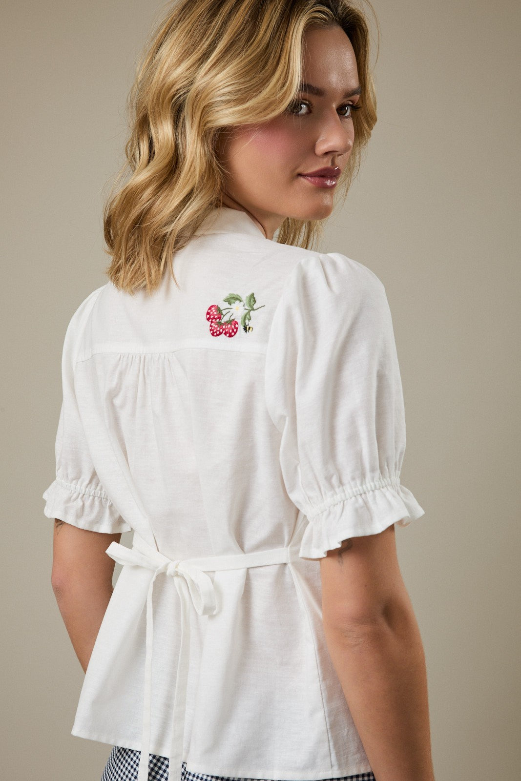 Sunday Edition Linen Puff Sleeve Tee