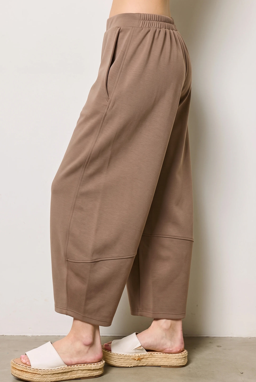 Jolie Scuba Barrel Lounge Pants (Dark Taupe)