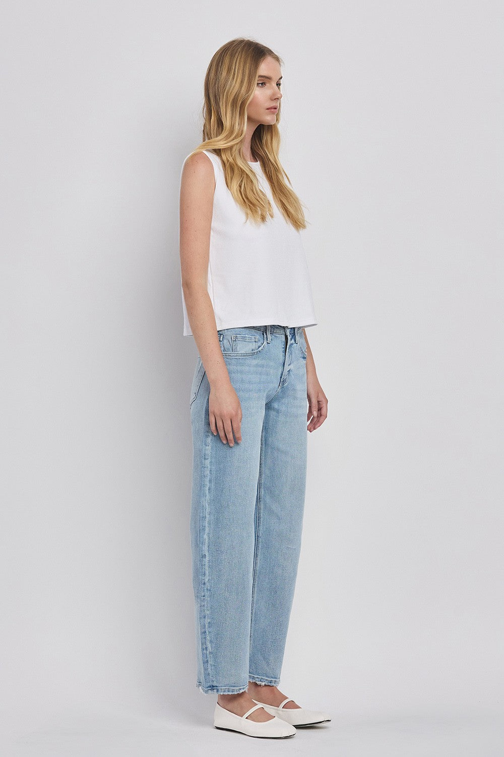 Vervet High Rise Barrel Jean