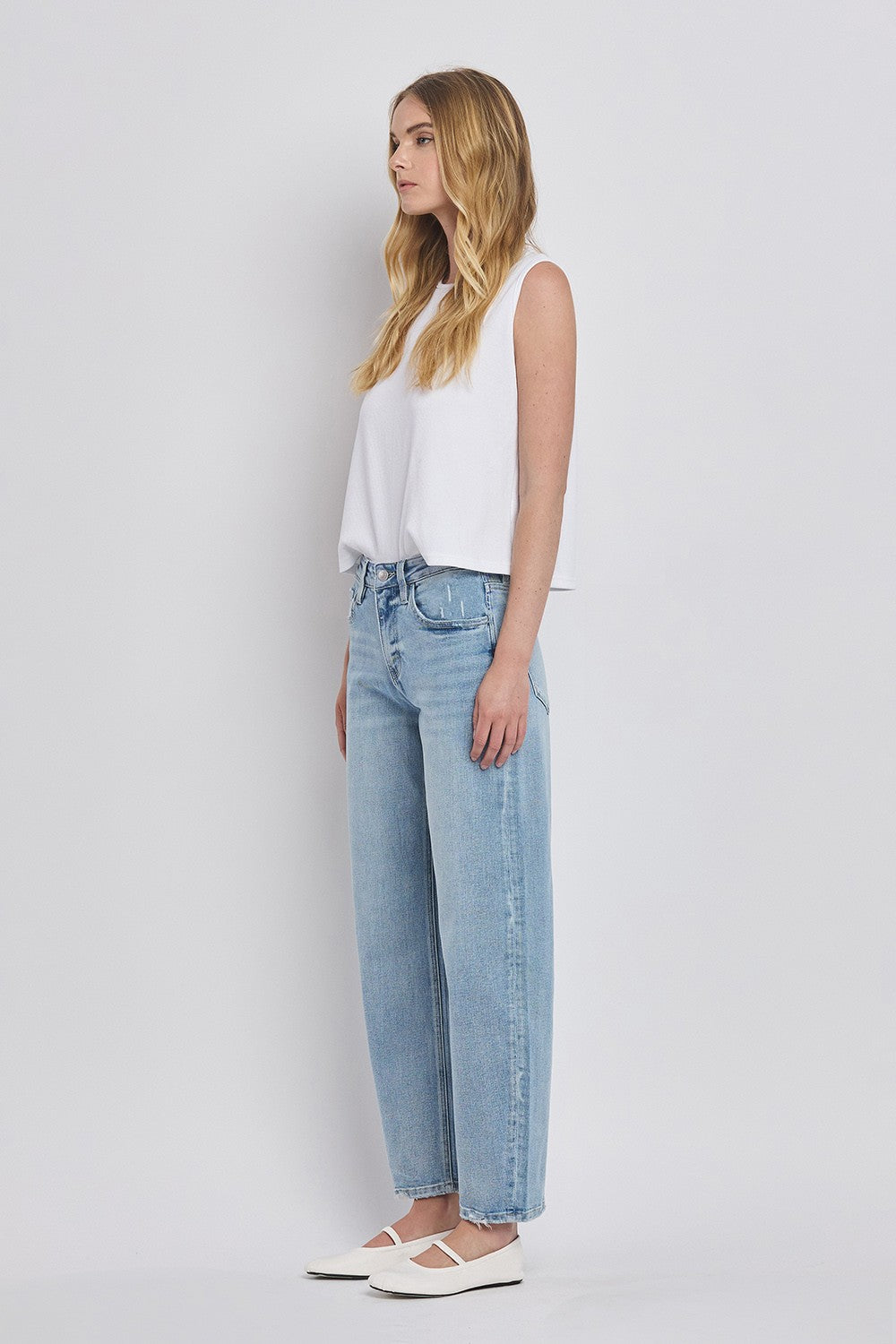 Vervet High Rise Barrel Jean