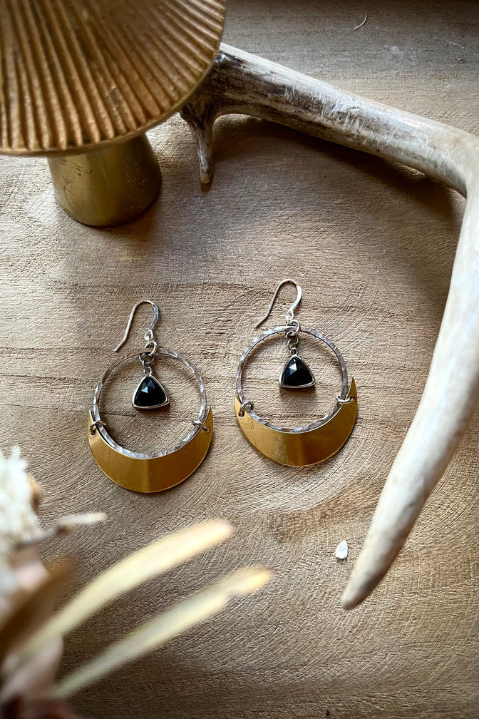 Eclipse Dangle Earrings (Onyx)