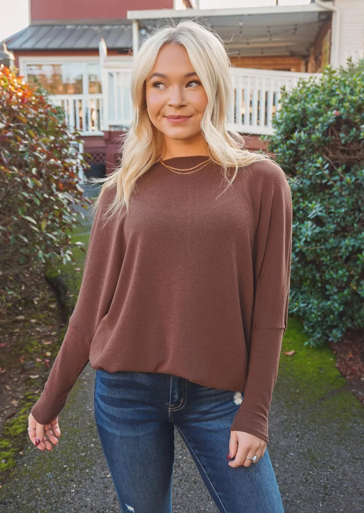 Jolie All Day Slouch Top (Chestnut)