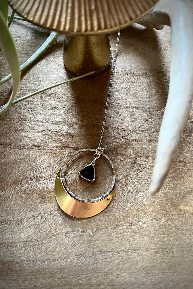 Eclipse Long Necklace (Onyx)