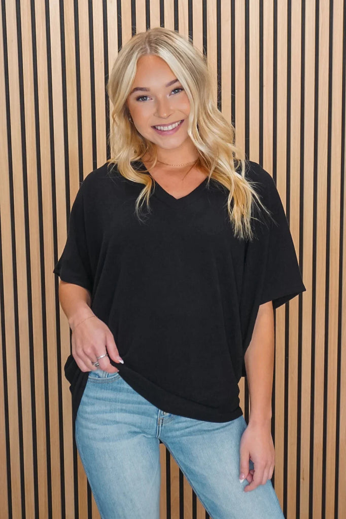 Jolie Slouchy Dolman Tee (Black) – Vibe Apparel