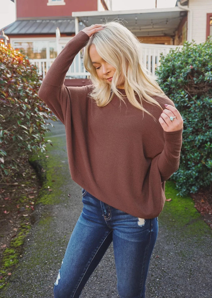 Jolie All Day Slouch Top (Chestnut)