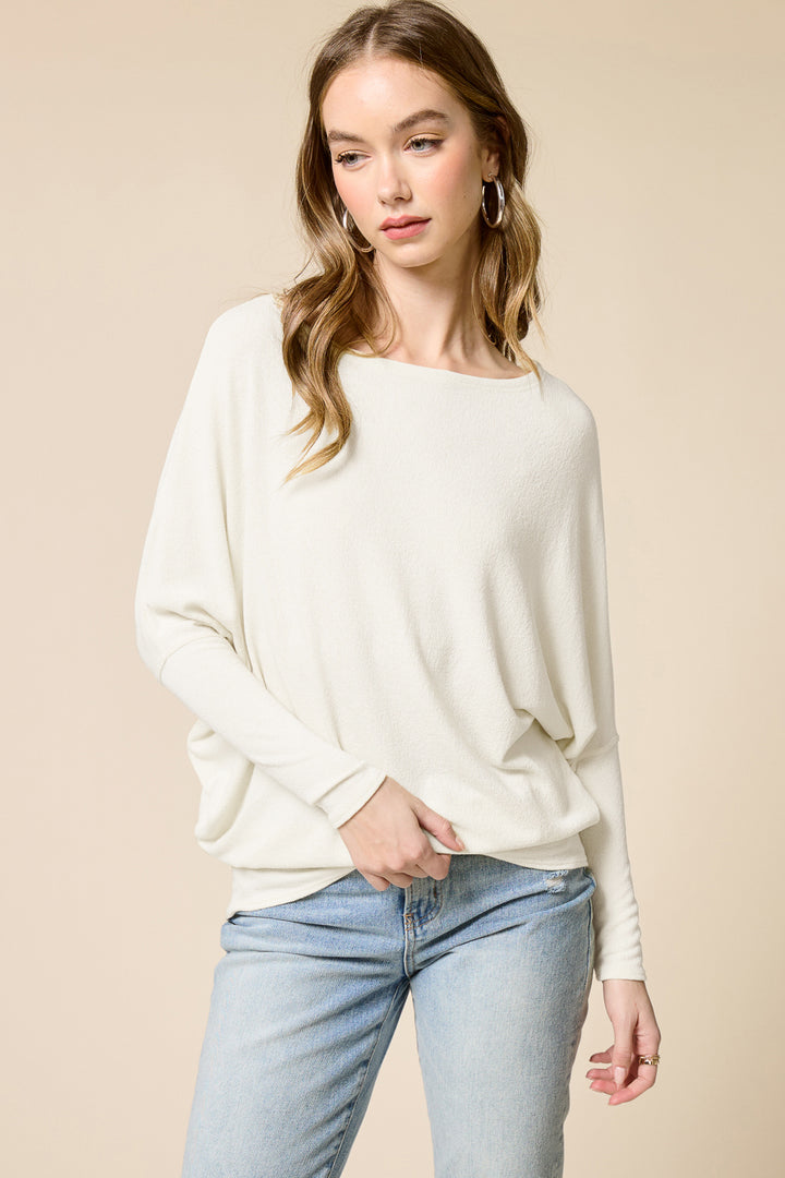 Jolie All Day Slouch Top (Pristine)
