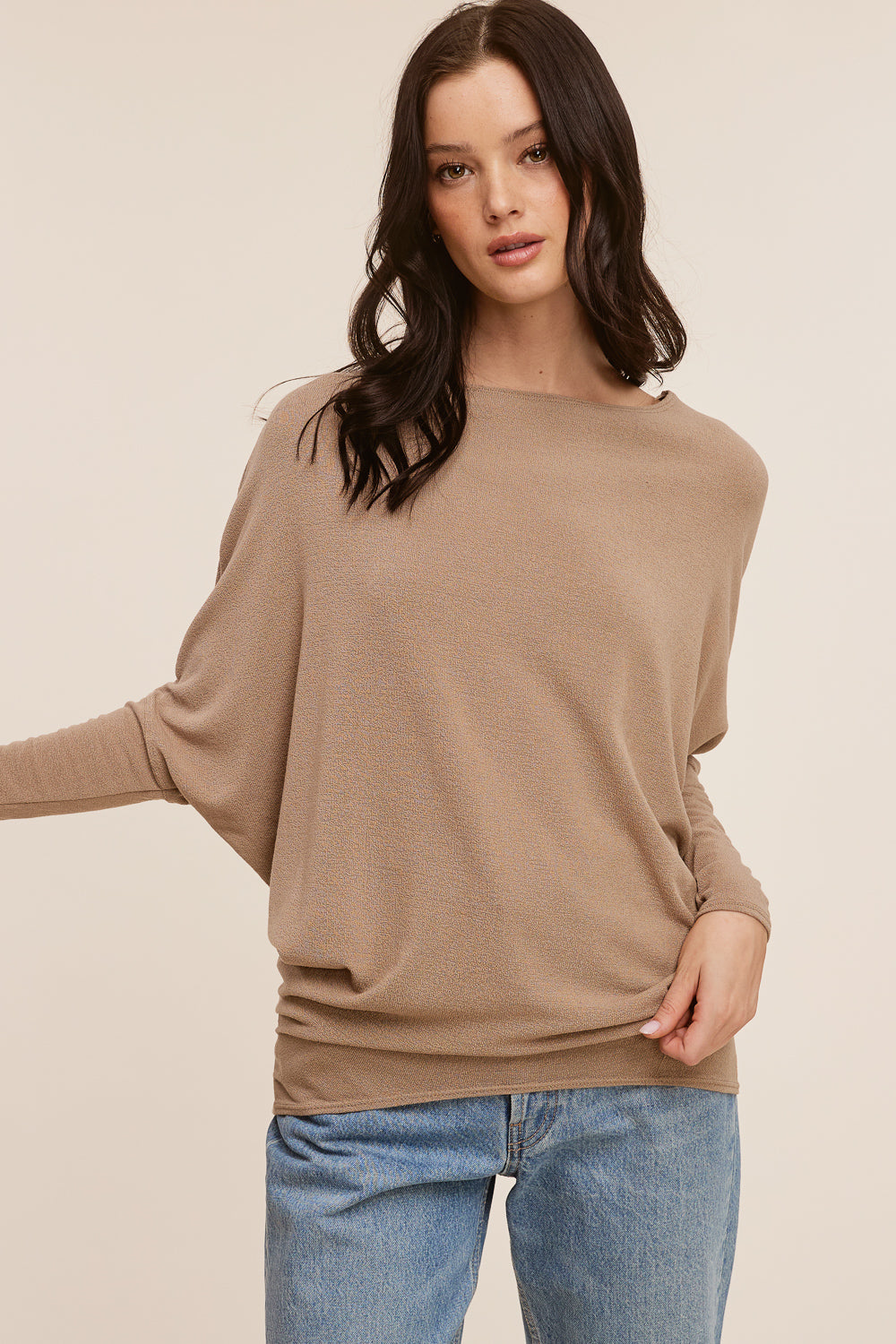Jolie All Day Slouch Top (Desert Taupe)