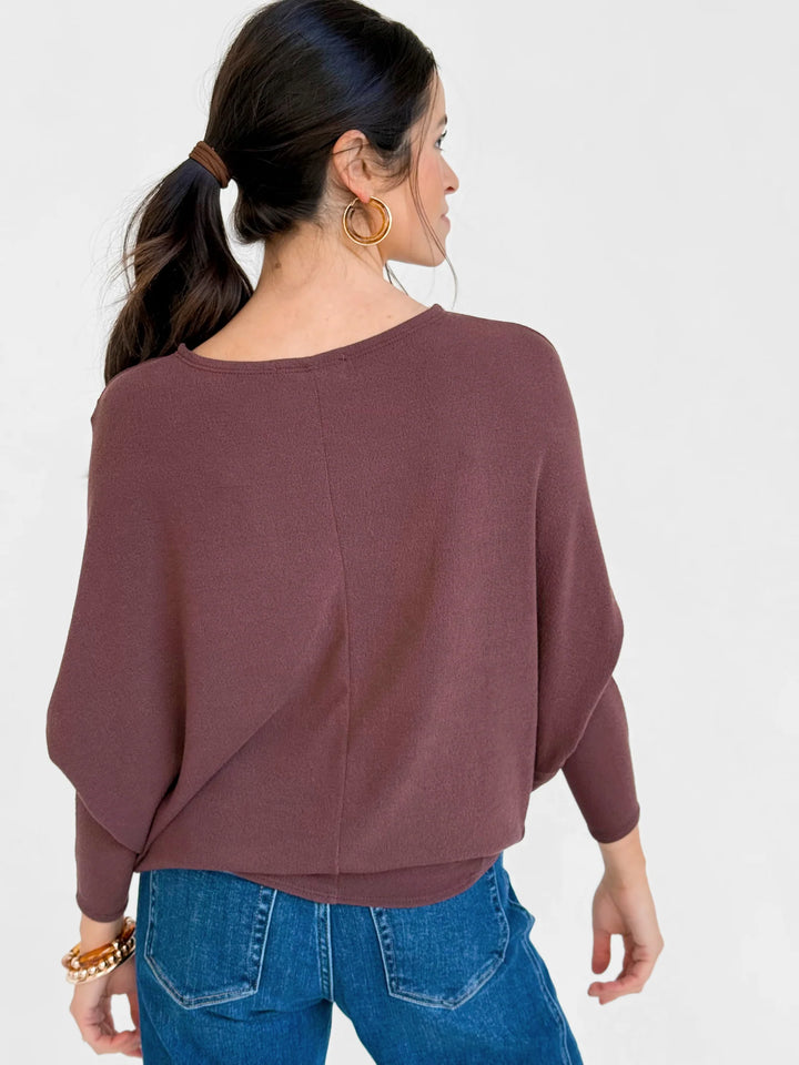 Jolie All Day Slouch Top (Raisin)