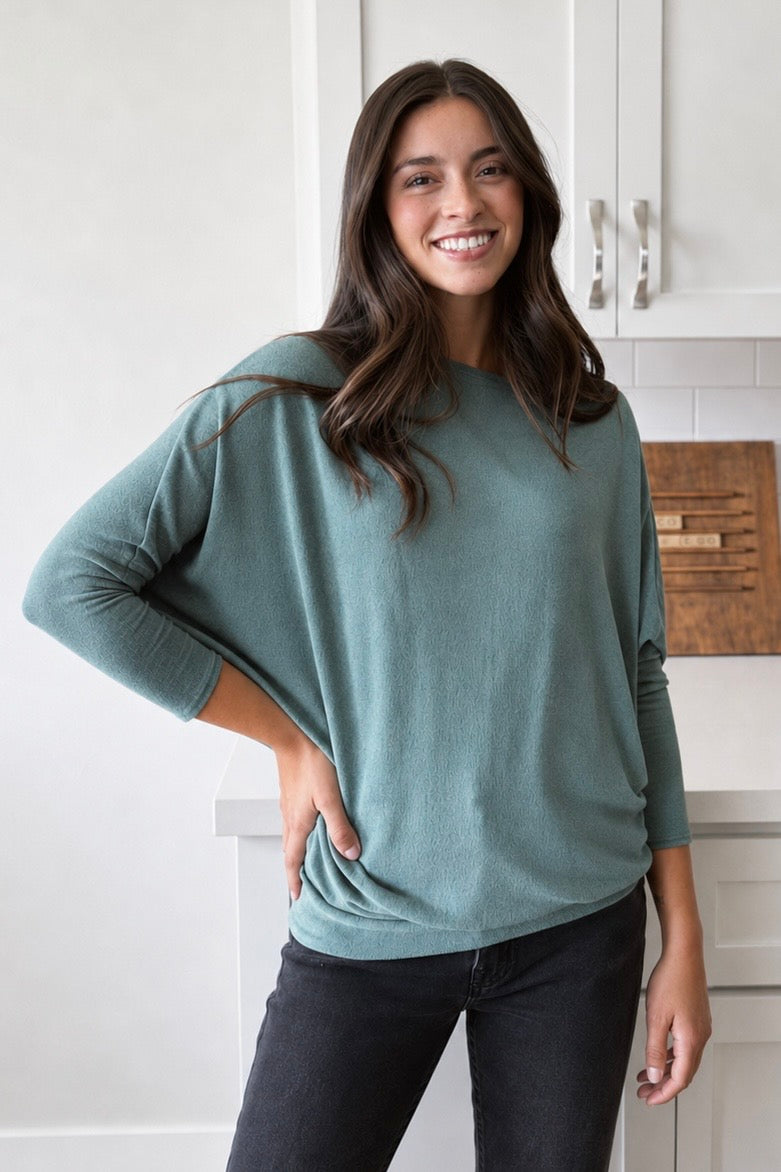 Jolie All Day Slouch Top (Lagoon Green)