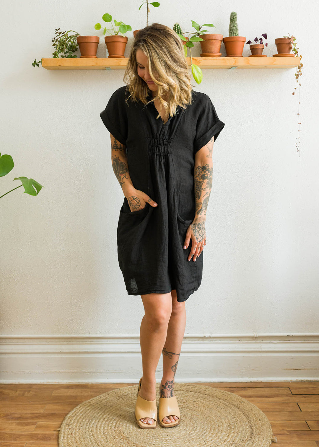 meo linen pocket dress Meo Linen Pocket Dress TALL (Black) Vibe Apparel