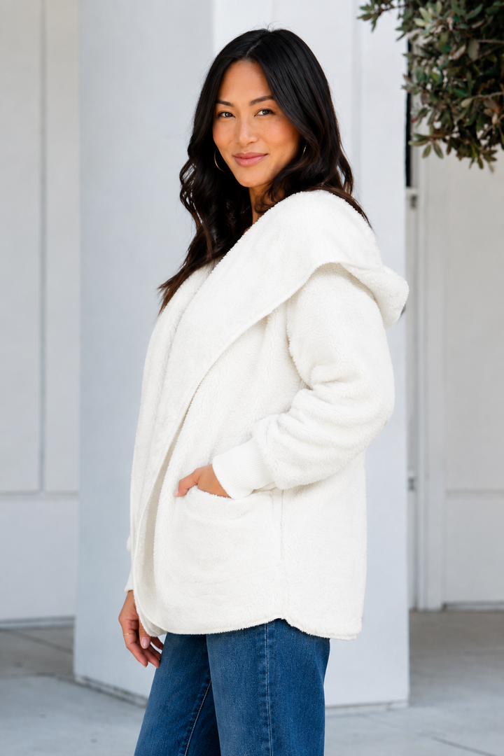 Teddy Bear Plush Cardigan (Off White)