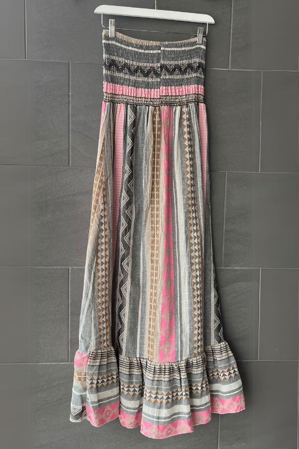 Meo Abstract Cotton Maxi Dress (Charcoal/Pink)