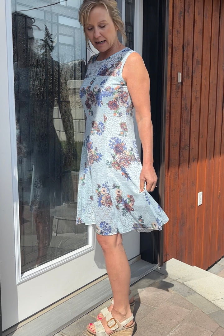 Papa Lace Anna Dress (Blue Floral)