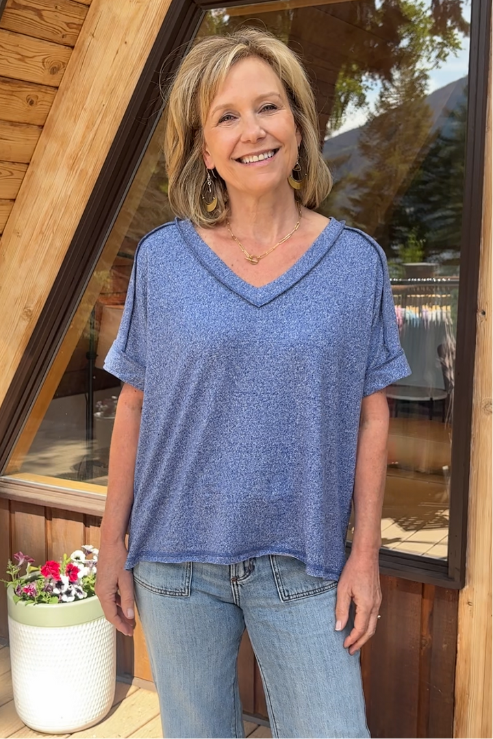 Zen Hacci Knit V Tee (Light Navy)