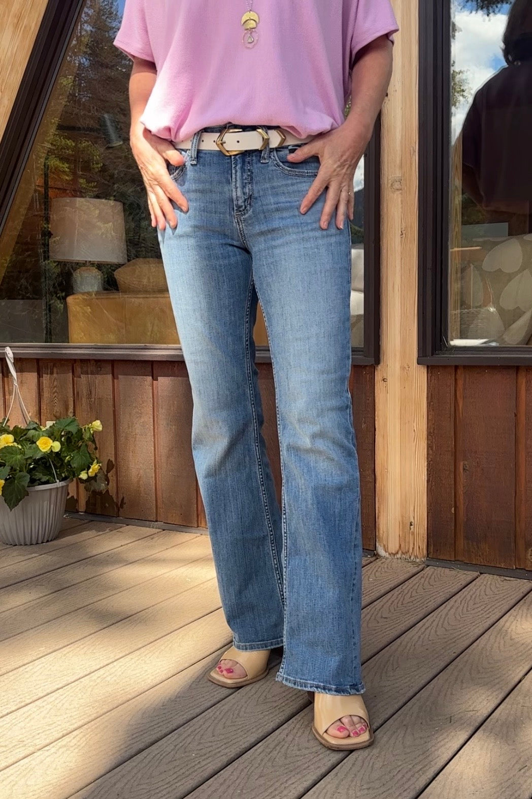 Silver Suki Mid Rise Luxe Stretch Bootcut Jean