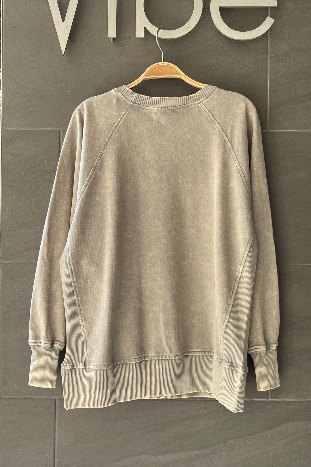 Zen Mineral Wash Sweatshirt (Sleet Grey)