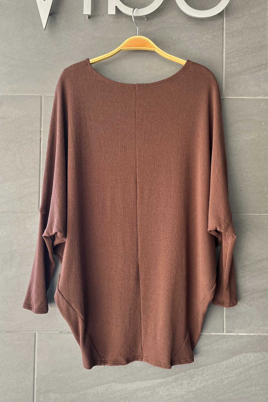 Jolie All Day Slouch Top (Chestnut)