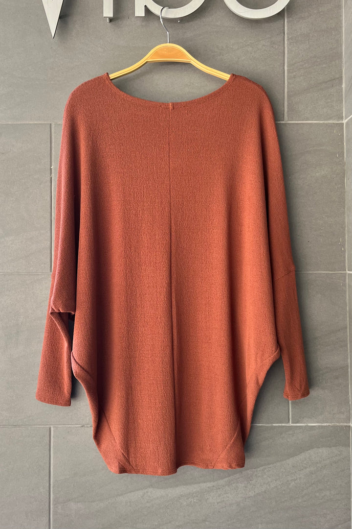 Jolie All Day Slouch Top (Cognac)