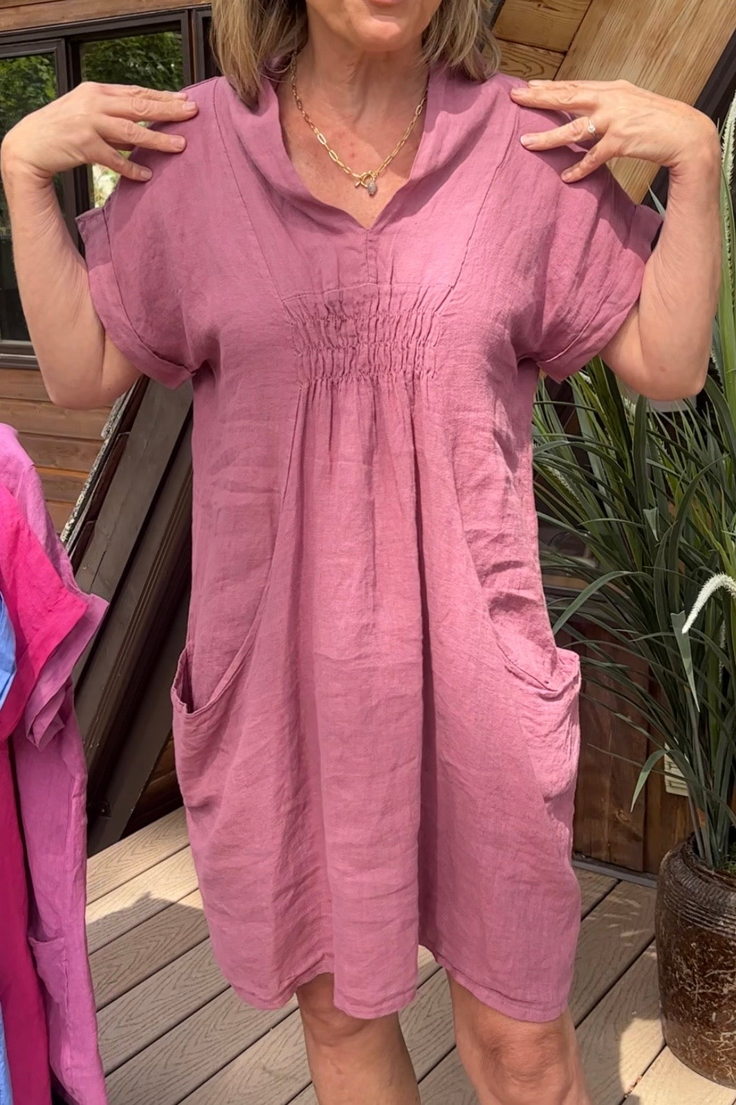 Meo Linen Pocket Dress (Dark Pink)
