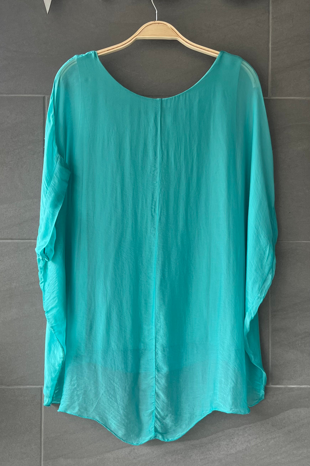 Natalie Silk Tee (Jade)