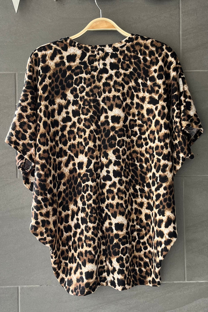 Jolie Slouchy Dolman Tee (Leopard)