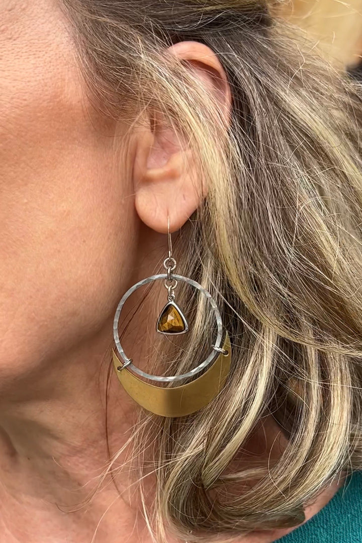Eclipse Dangle Earrings (Tigers Eye)