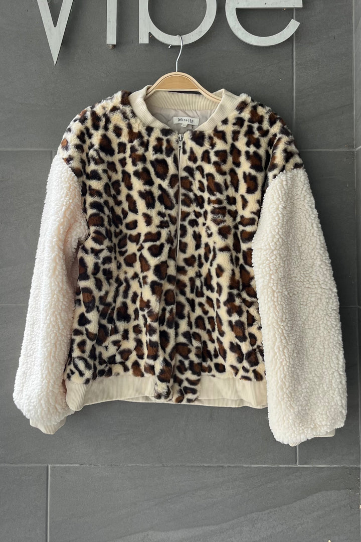 My Cozy Leopard Sherpa Jacket