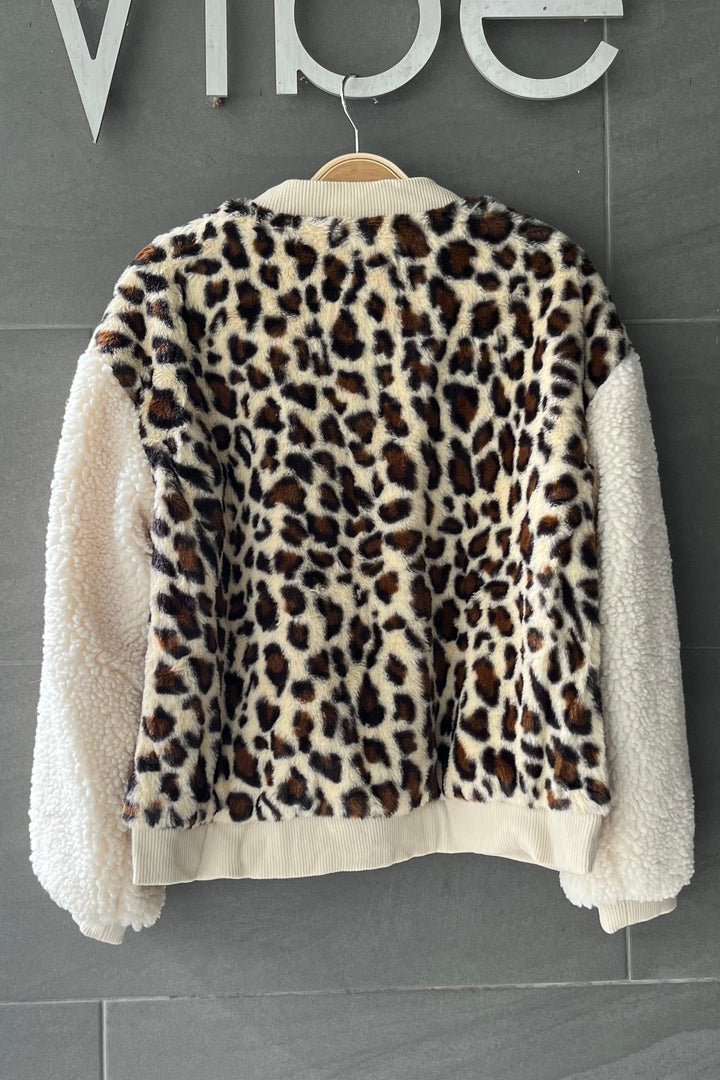 My Cozy Leopard Sherpa Jacket