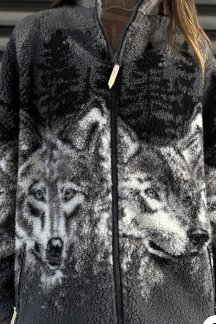 Kuwalla Sherpa Fleece Jacket (Wolf Pack)