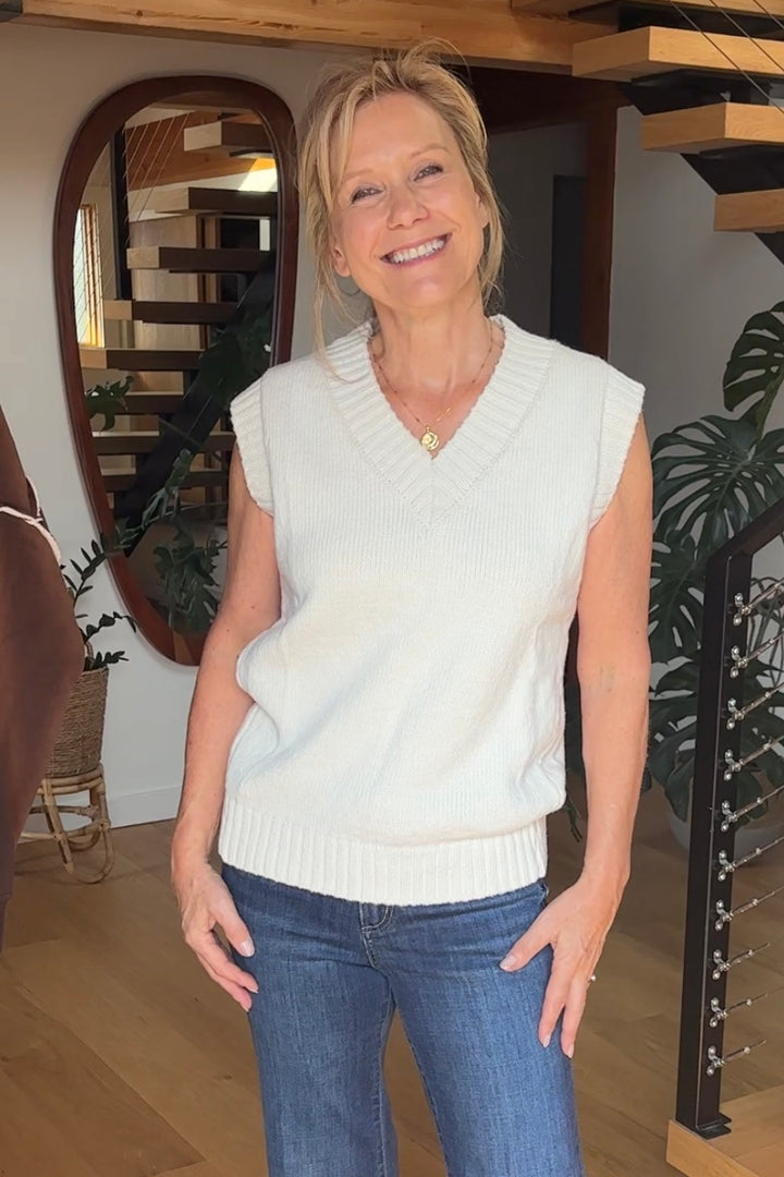 Kuwalla Chunky Sweater Vest