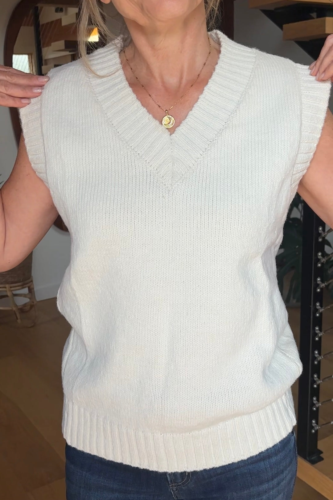 Kuwalla Chunky Sweater Vest