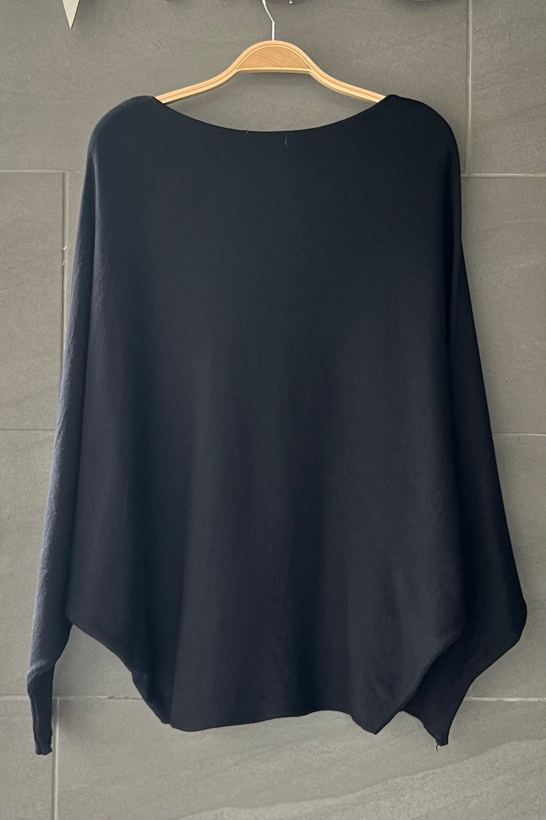 Meo Dolman Sweater (Black)