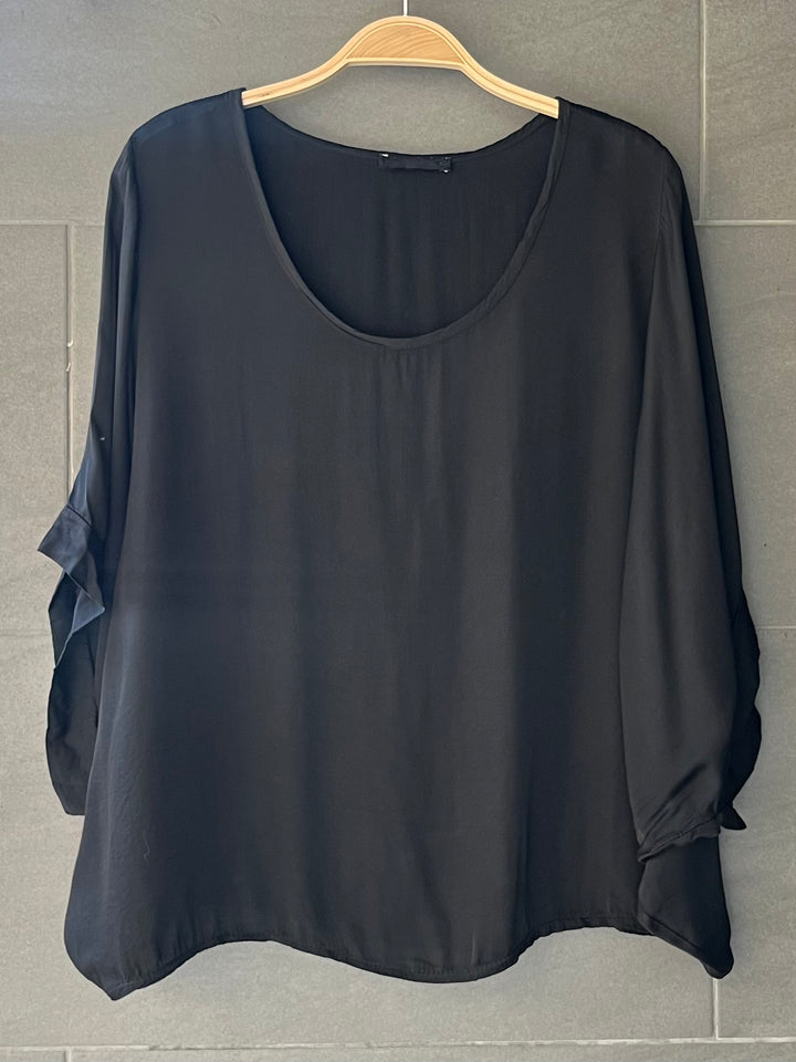Meo Whisper Dolman Tee (Black)
