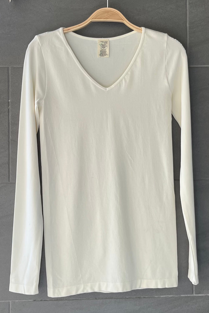 Bamboo Layering V Neck Top (Ivory)