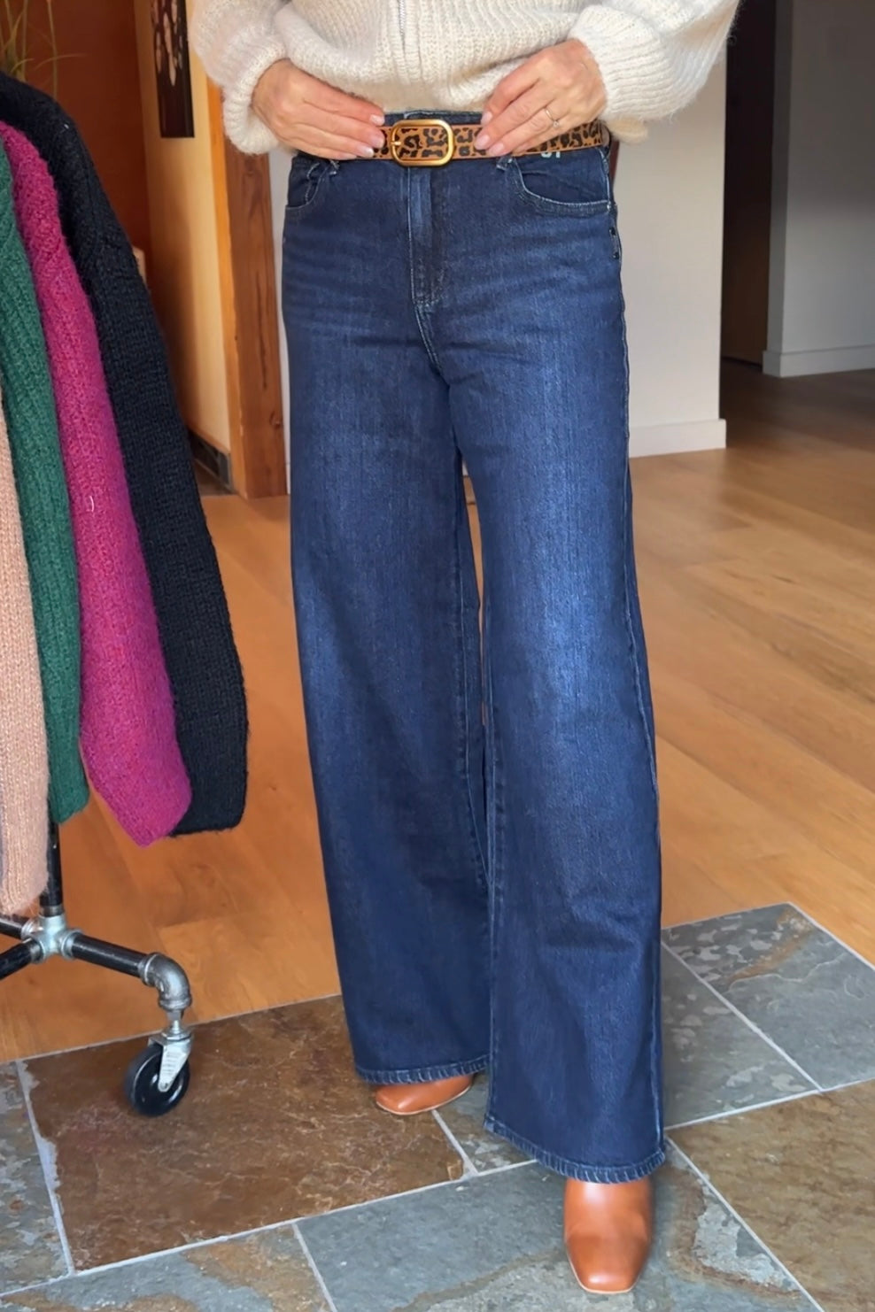 Silver Isbister Classic Wide Leg Jean 31"